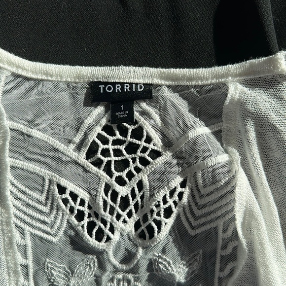 Torrid 3/4 Slub Embroidered Lace Back Sweater - Picture 8 of 9